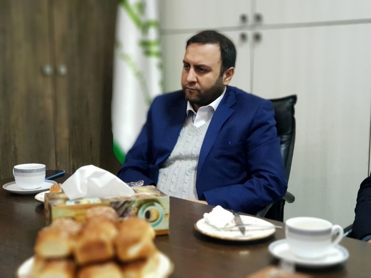 نیاز نیست همه نامزدهای اصولگرا، احساس تکلیف کنند / با فیلترینگ به شیوه کنونی مخالفم / اصولگرایان در مواجهه با آزادیهای اجتماعی لکنت زبان دارند / میخواهیم مردم را از این دولت نجات دهیم