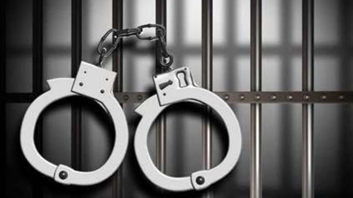 بازداشت بیش از ۴۰ زن و مرد در اصفهان به اتهام تشکیل مرکز فساد و فحشا در یک هتل