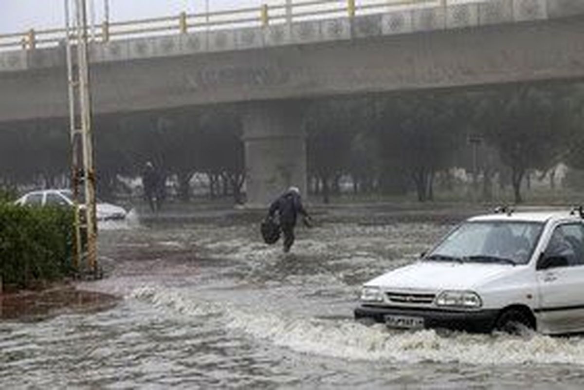 شهردار اهواز هزینهکرد در خصوص آبگرفتگیها را بیهوده میداند