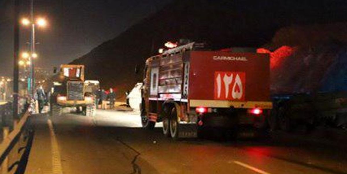 واژگونی تانکر حمل گازوئیل در جاده اراک