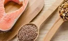 خطر مصرف بی‌رویه چربی امگا 6 برای دختران