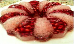 ژله انار و فالوده، یک دسر شیک و خوشمزه برای شب یلدای ۹۸