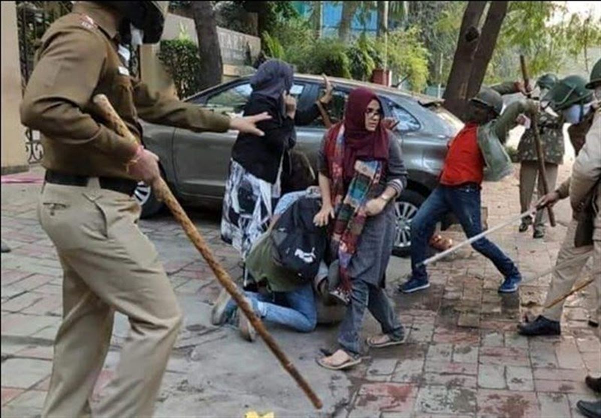 افزایش کشتهشدگان اعتراضات در هند به ۲۱ نفر