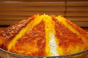 طرز تهیه ته‌دیگ ماست و تخم‌مرغی