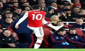 انتقاد تند لیونگبرگ از رفتارهای مسوت اوزیل