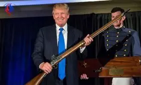 سرمقاله روزنامه انگلیسی: جهان در هراس ... ترامپ با انگشت روی ماشه می‌رقصد