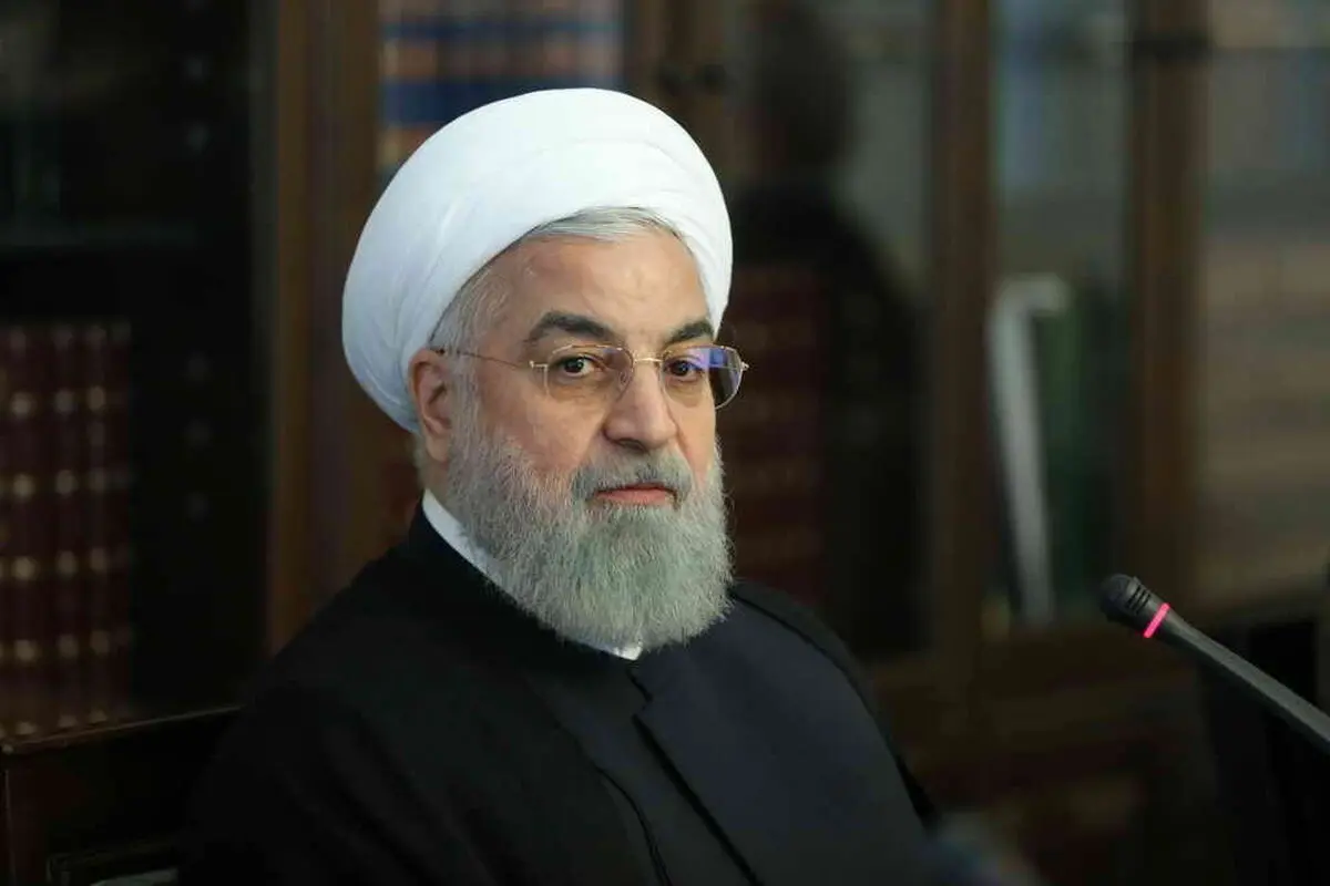 استعفای روحانی برای نجات کشور از بن بست / "گر تو بهتر می زنی بستان بزن"