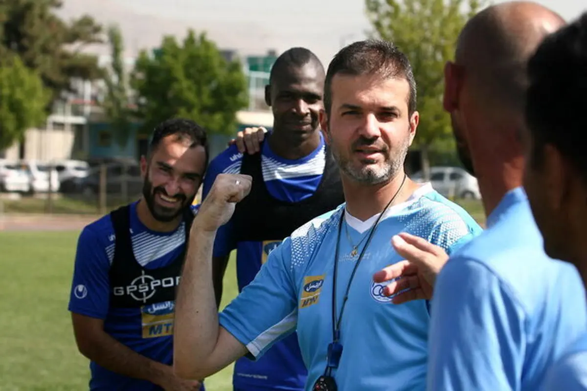 پاسخ استقلال به ادعاهای استراماچونی: با وجود توهین‌هایت، منتظرت هستیم