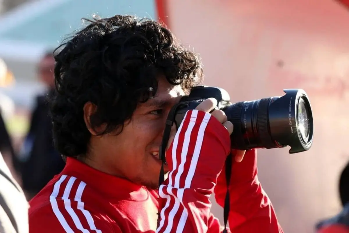 میمبلا؛ عکاسی به جای مارادونا بازی