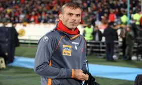 حسینی: هواداران ما مقابل باشگاه گریه می‌کردند