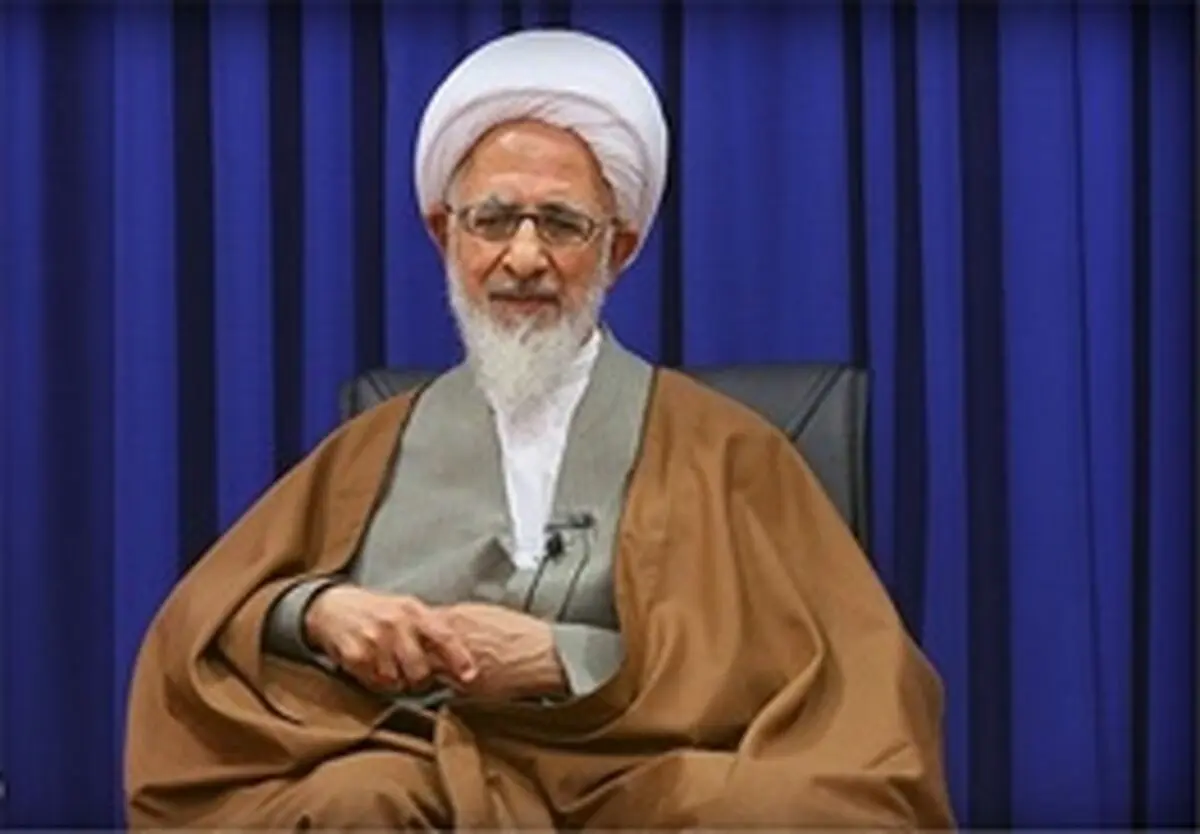 آیت‌الله جوادی آملی: اگر کسی اهل دعای کمیل بود، دلیل نمی‌شود که او بتواند کشور را خوب اداره کند