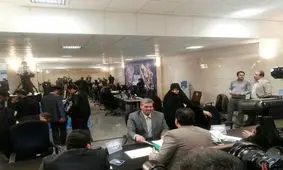 با آمدن احمدی نژاد انگیزه‌ام تقویت شد که بیایم