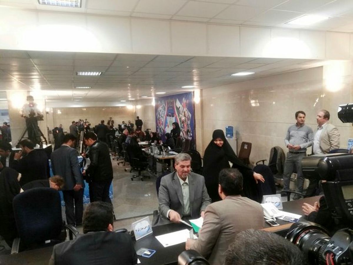 با آمدن احمدی نژاد انگیزهام تقویت شد که بیایم