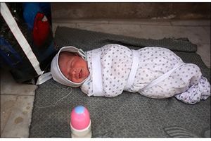 انتقال نوزاد رها‌شده در شهرضا به بهزیستی
