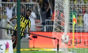 یک انتقال جنجالی در انتظار رقیب سپاهان!