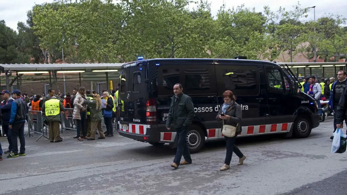 واکنش پلیس بارسلون به تعویق احتمالی ال کلاسیکو