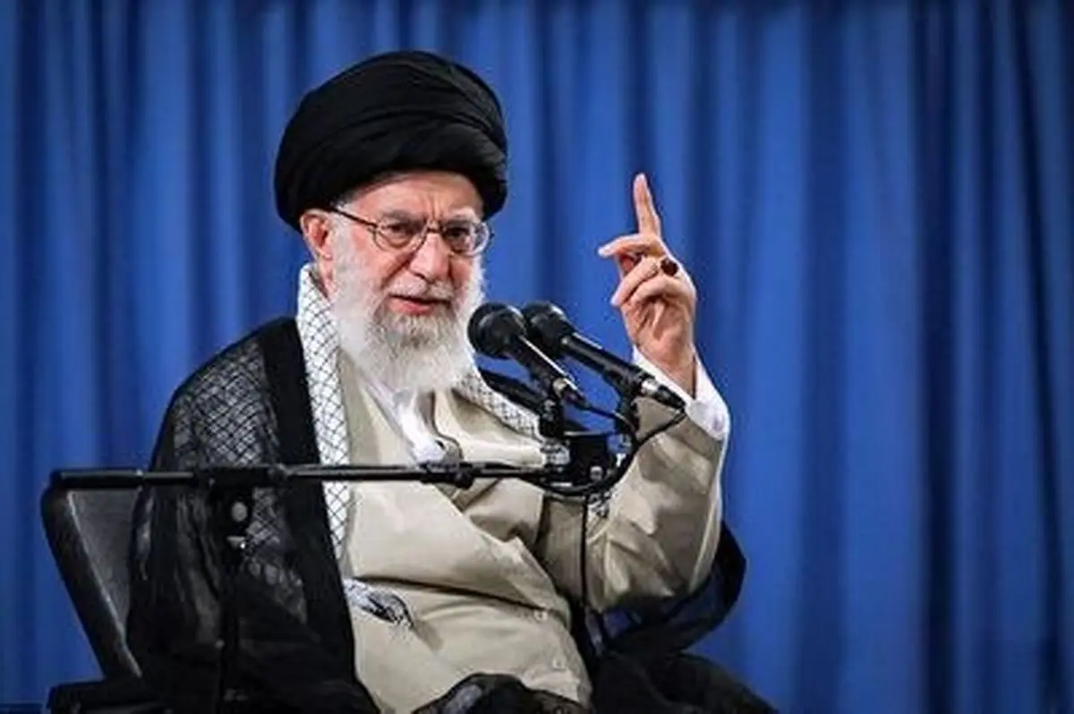 پاسخ رهبر انقلاب به اشخاصی که ایشان را از موضع‌گیری درباره مصوبه سران قوا درباره قیمت بنزین نهی کردند چه بود؟
