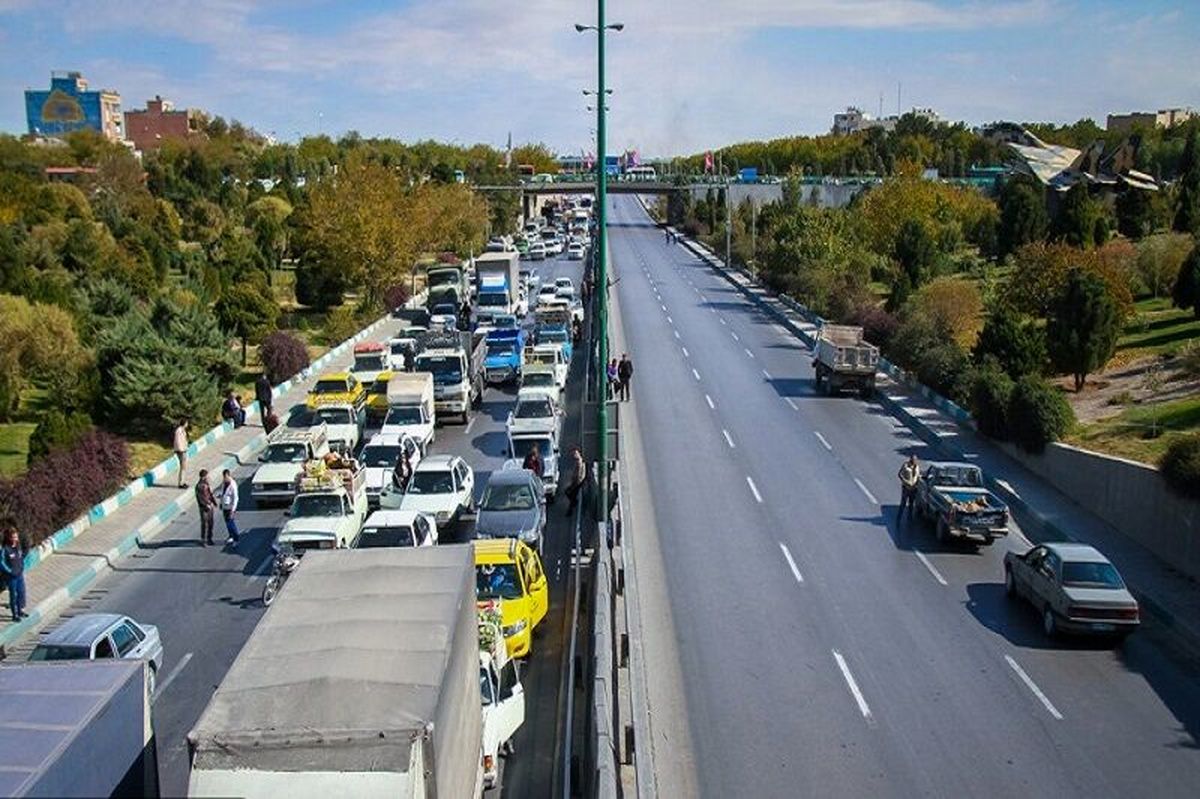 ممنوعیت تردد در ۱۲ محور جادهای