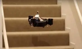 تولید ربات جاروبرقی که پرواز می‌کند