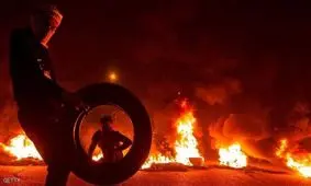 کشته و زخمی شدن ۸ نیروی امنیتی در شمال عراق/ آتش زدن مقرهای احزاب توسط معترضان