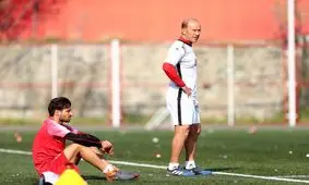 کالدرون: از رفتار باشگاه خیلی ناراحتم!