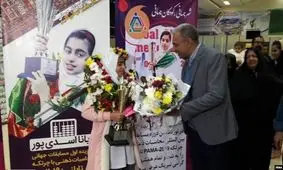 دختربچه اهل سیرجان قهرمان جهانی چرتکه شد