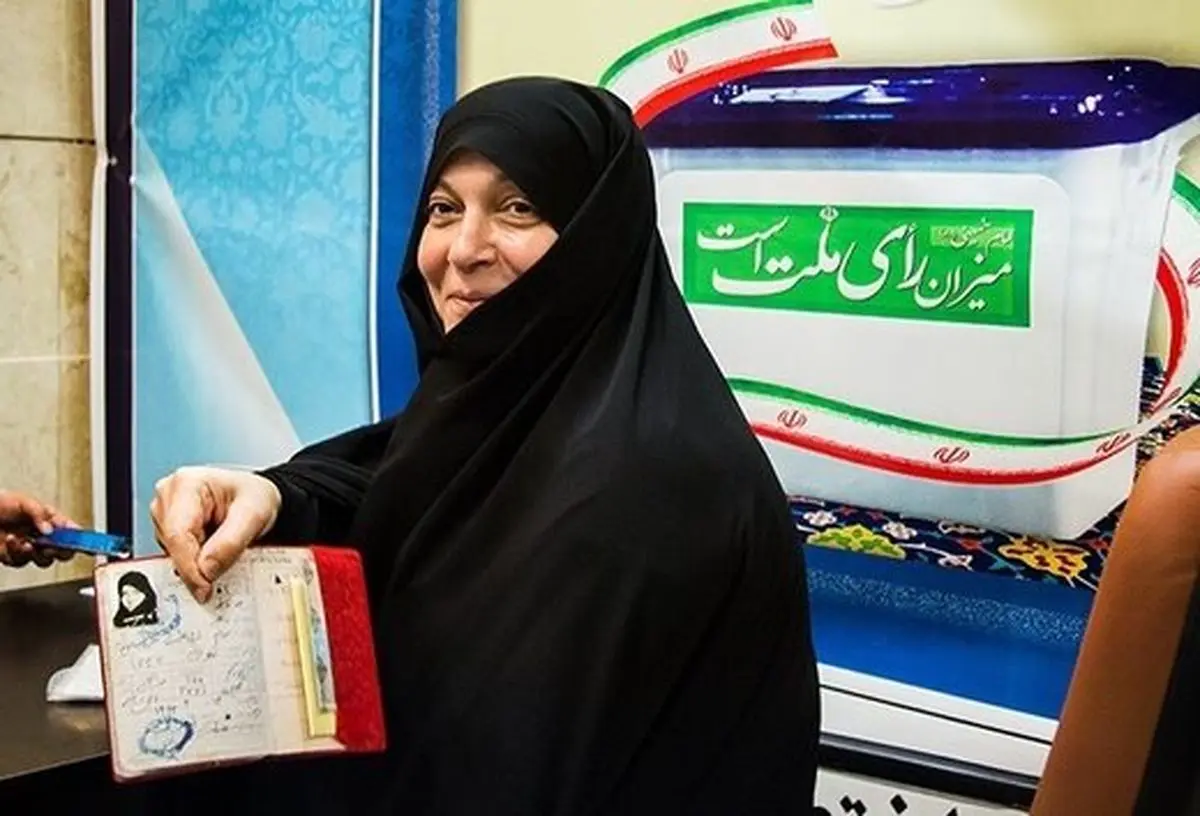 کاندیدای زن اصولگرا: شورای نگهبان با کسی شوخی ندارد، اصلاح‌طلبان بهانه می‌آورند/عضو فراکسیون امید: این دوره هم‌ نامزدها با عوام‌فریبی به صحنه آمده‌اند