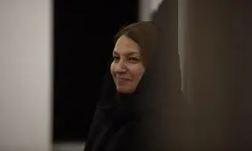 نشان شوالیه فرهنگ و هنر فرانسه برای یک بانوی ایرانی