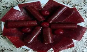 طرز تهیه لواشک میوه‌ای برای پاییز و زمستان