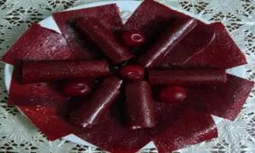 طرز تهیه لواشک میوه‌ای برای پاییز و زمستان