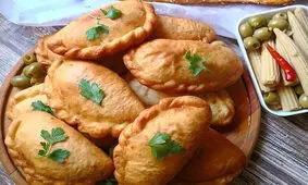 پیراشکی کلم و هویج، یک پیراشکی خوشمزه مخصوص گیاه‌خواران