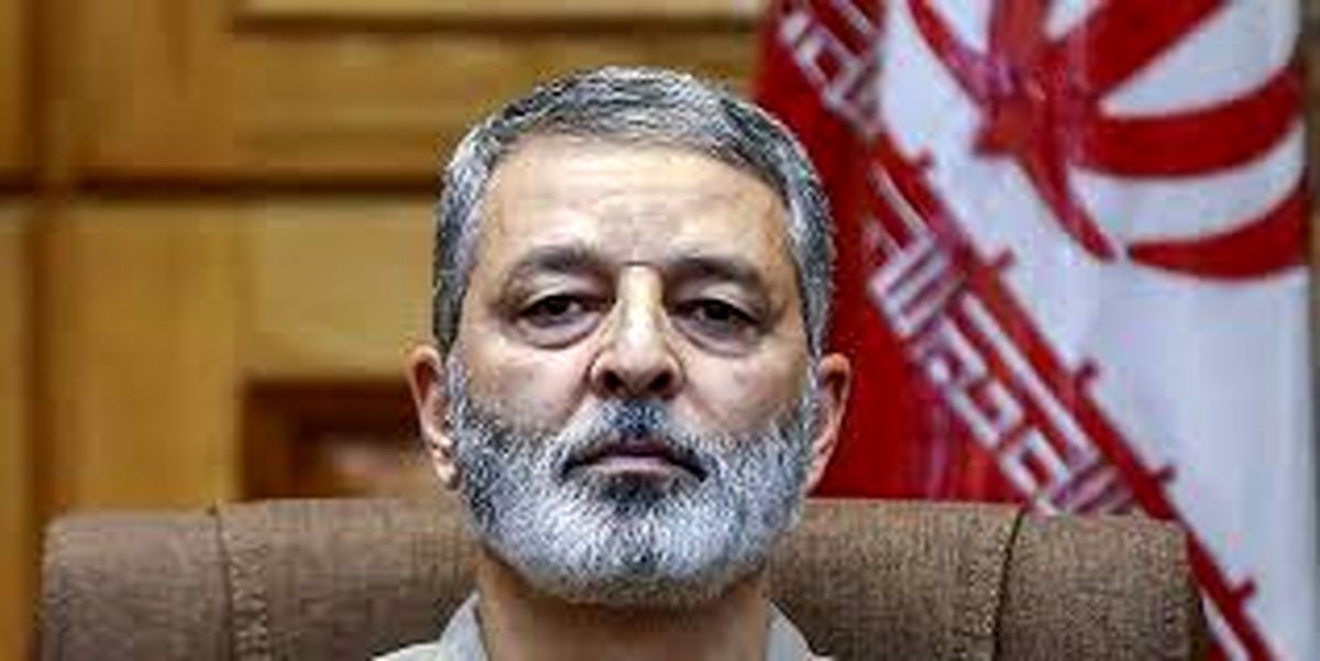چند روز پیش گروهی با تعداد زیادی سلاحهای تروریستی قصد ایجاد آشوب در کرج را داشتند