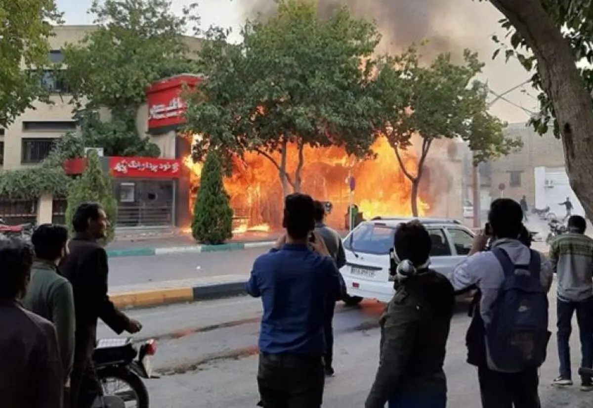 گزارش انجمن حمایت از حقوق کودکان برای پیگیری کودکان بازداشتی در اعتراضات آبان