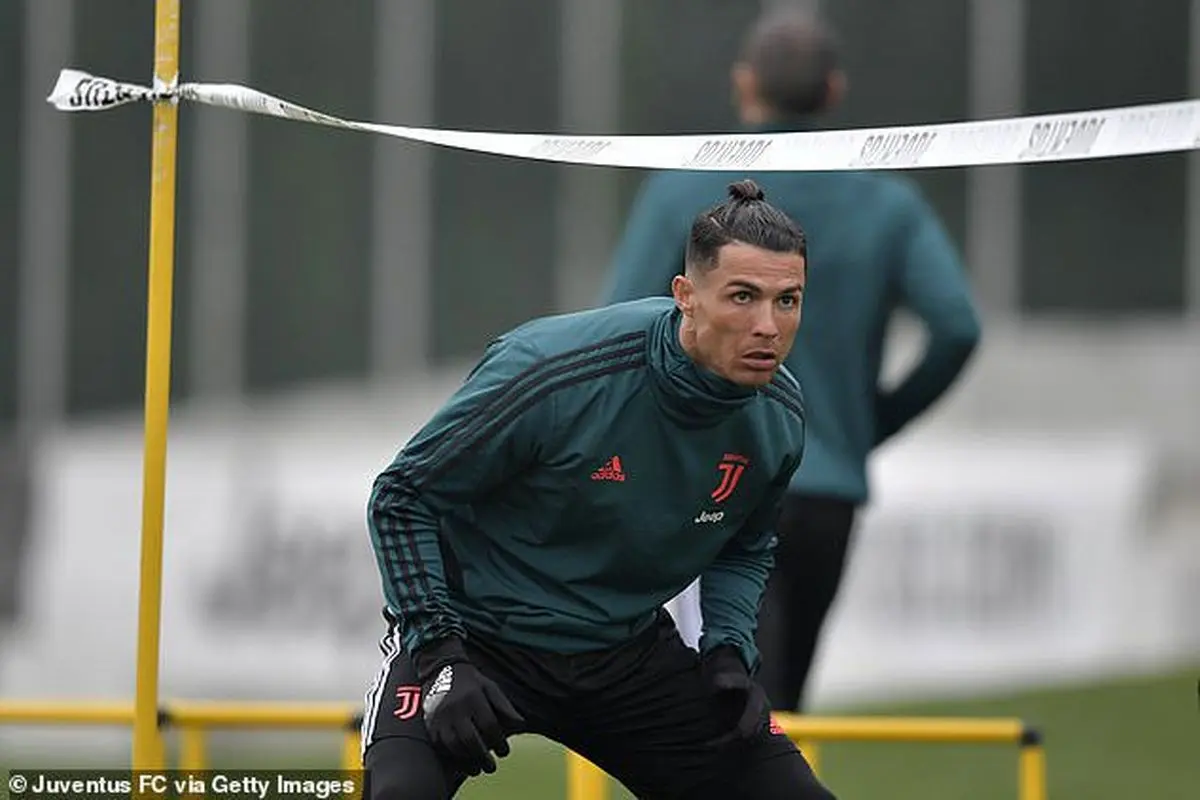 رونالدو در آستانه تمدید قرارداد با یووه