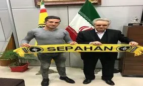 مدافع سابق پارس شاگرد قلعه نویی شد