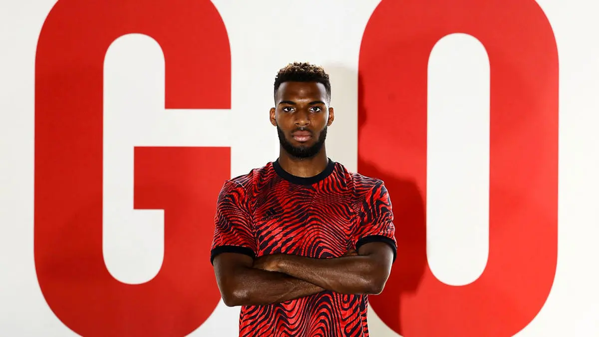 مورینیو به دنبال جذب ستاره ناکام اتلتیکو