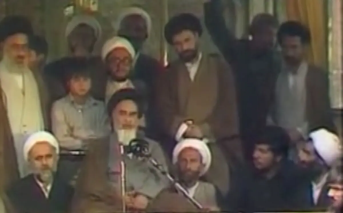سخنان امام خمینی که کهنه نمی‌شود: دلیل عجز شماست که در سیاهی‌‎ ‌‏شب، متفکران ما را می‌کشید