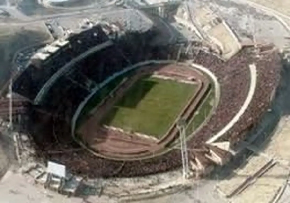 استقلال-تراکتور؛ بلیت‌فروشی برای سیل‌زده‌ها