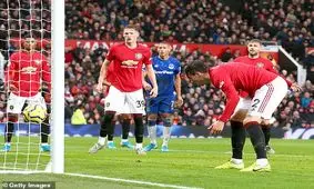 مشکل اصلی منچستریونایتد نداشتن ثبات است