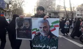 روزنامه‌هایی که پلاکارد شدند