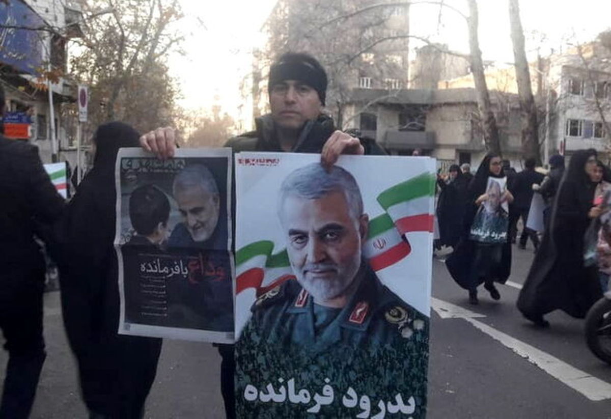 روزنامههایی که پلاکارد شدند
