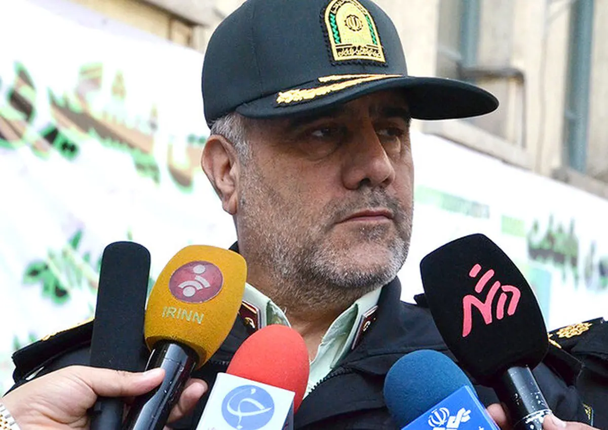 روز گرفتن انتقام خون حاج قاسم دور نیست