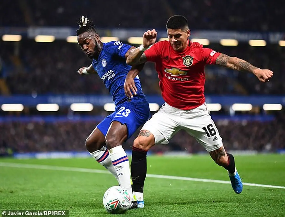 خشونت روخو، جیمز را عاصی کرد