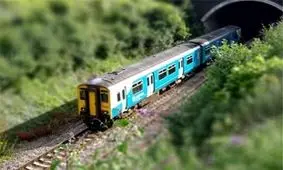 برخورد مامور راه‌آهن با قطار ترنست جانش را گرفت