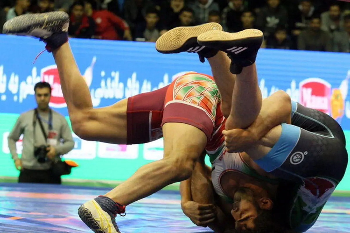 روز دوم مسابقات کشتی تختی برگزار شد