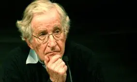 چامسکی: نگاه‌ها به سمت پوتین است / ترامپ، پرخطرترین گزینه را انتخاب کرد