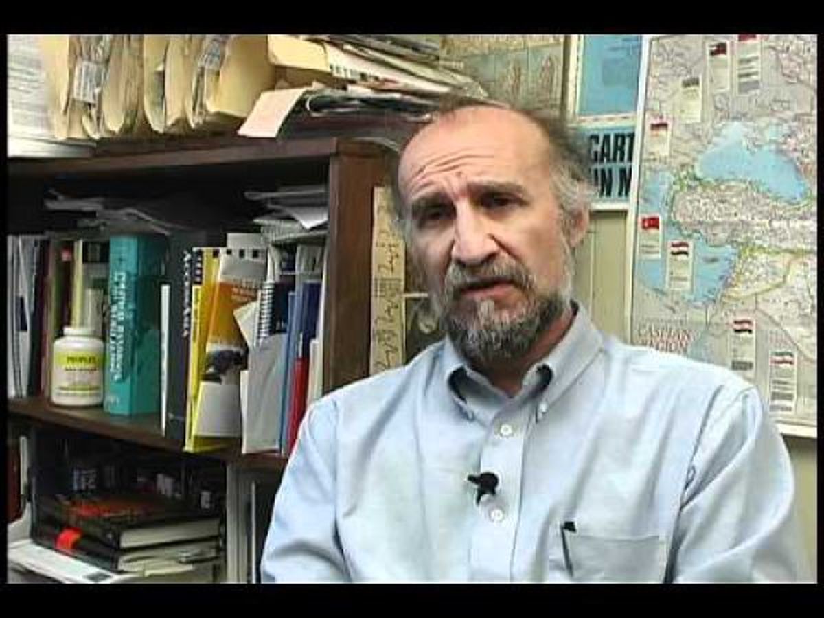علت ترور شهید سلیمانی از نظر روزنامهنگار آمریکایی/ آیا خطر جنگ همچنان وجود دارد؟