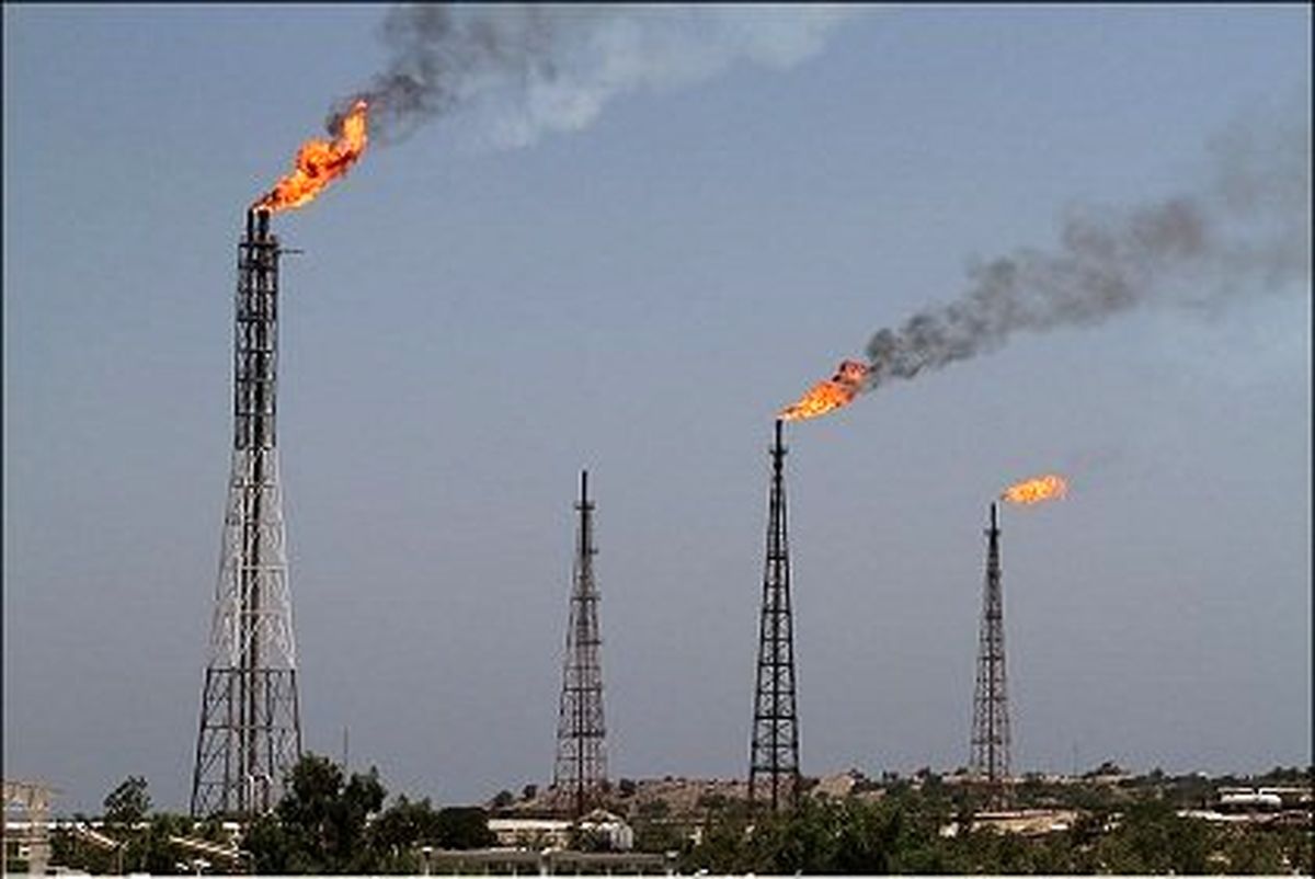 هدیه یک میلیارد دلاری مشعل‌های گاز به صنعت نفت ایران
