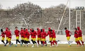 تراکتور زیر برف برای پرسپولیس استارت زد