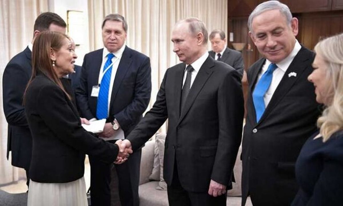 عکس دسته‌جمعی پوتین با خانواده نتانیاهو